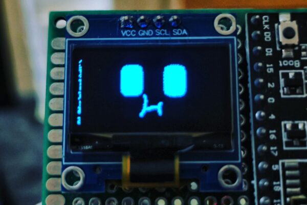 ESP32-based desktop pet